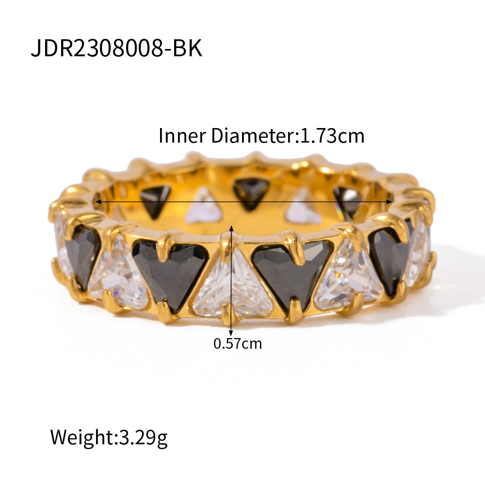 Geometric Elegance 18K Gold Triangular Zirconia Ring