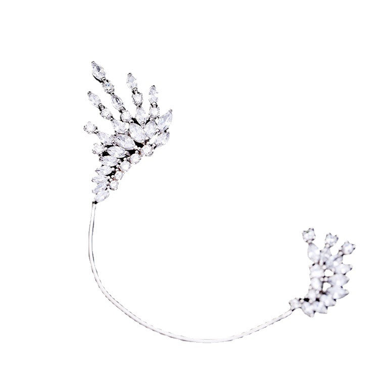 Soaring Elegance - Luxe Zirconia Wing Single Earring