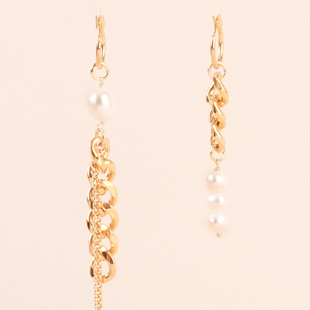Mismatched Chain Pearl Earrings