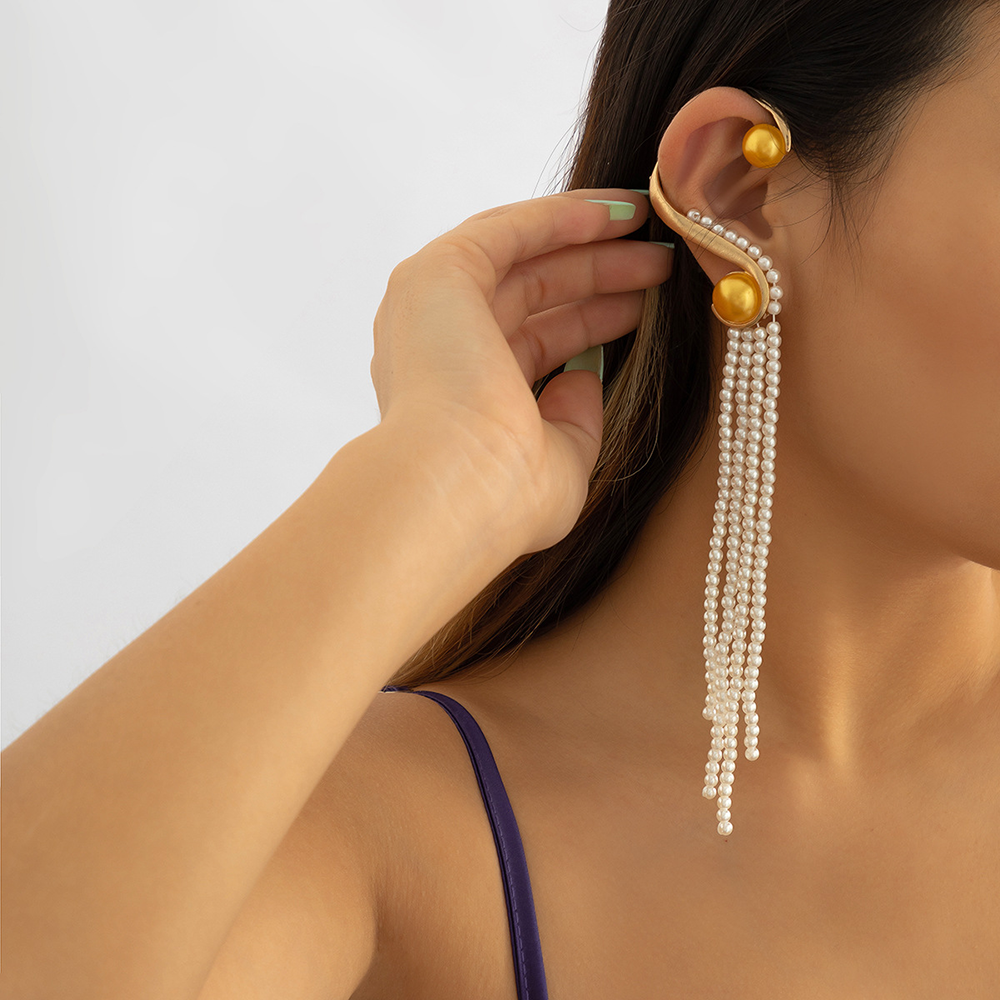 Baroque Faux Pearl Tassel Exaggerated Earrings