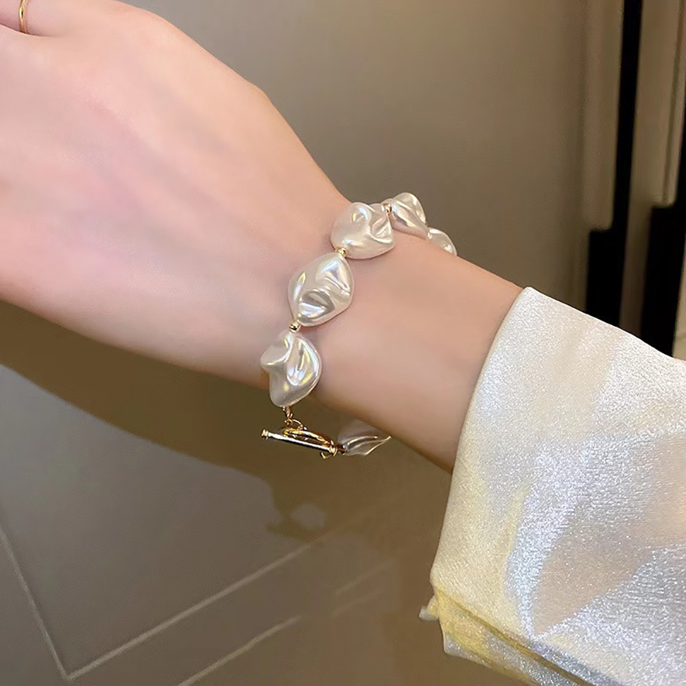 Collier et bracelet de perles baroques irrégulières