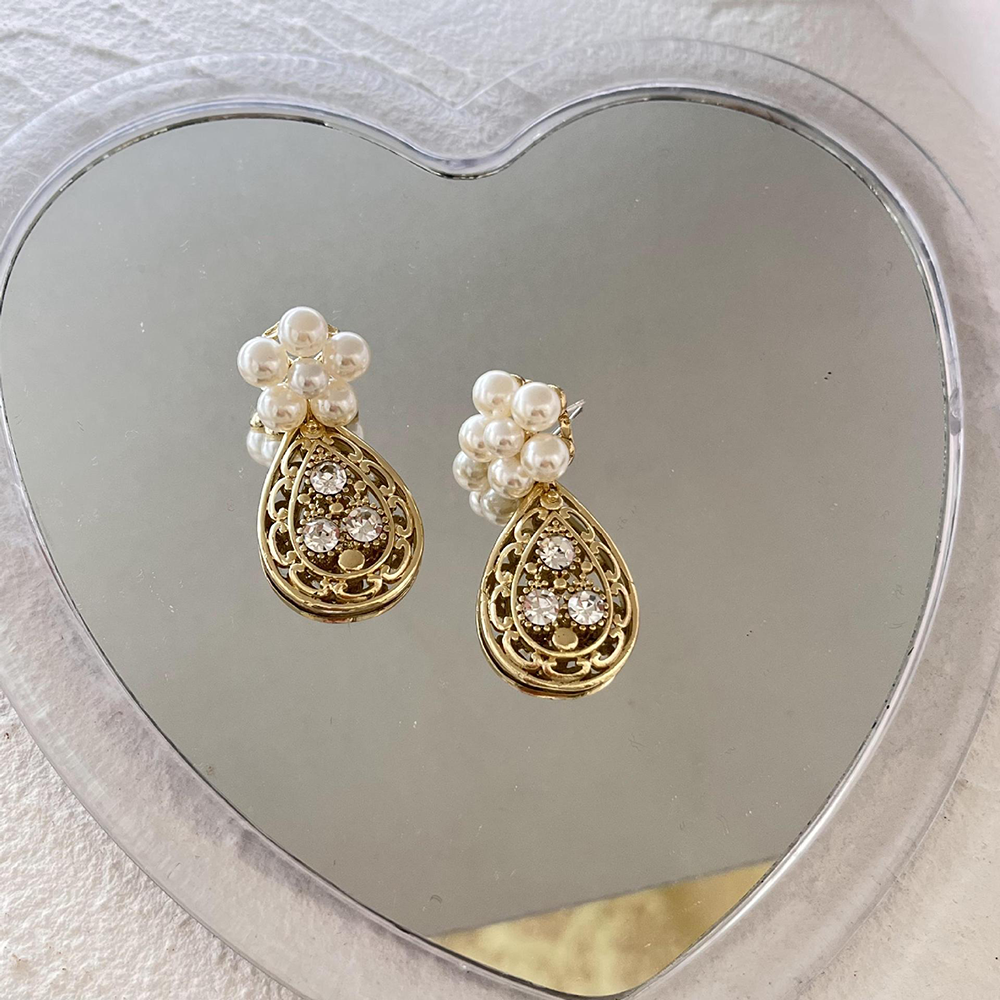 Boucles d'oreilles médiévales en perles