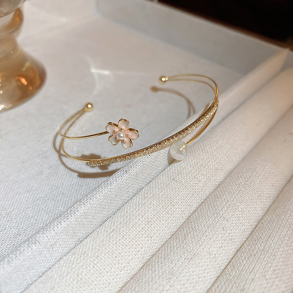 Meerjungfrau-Perlen-Blumen-offenes Armband