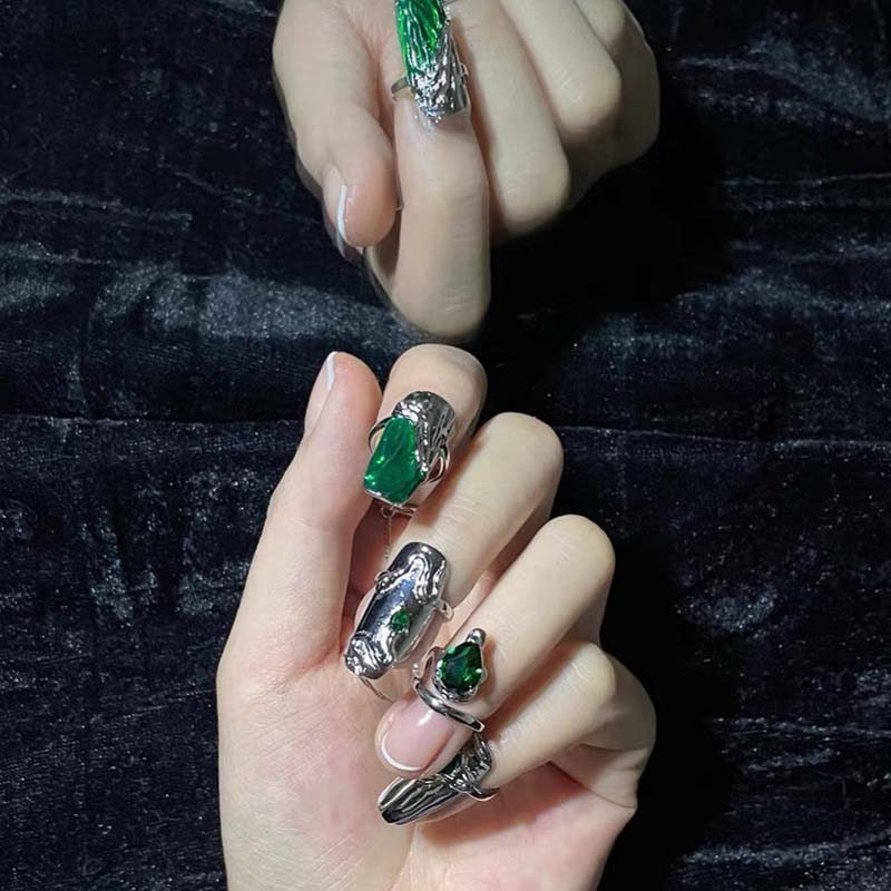 Metallic Emerald Nail Ring Chain Finger Ring,Fingertip Ring,Open Ring,Fingernail Protective Ring,Adjustable Ring,Nail Cover,Nail Accessory