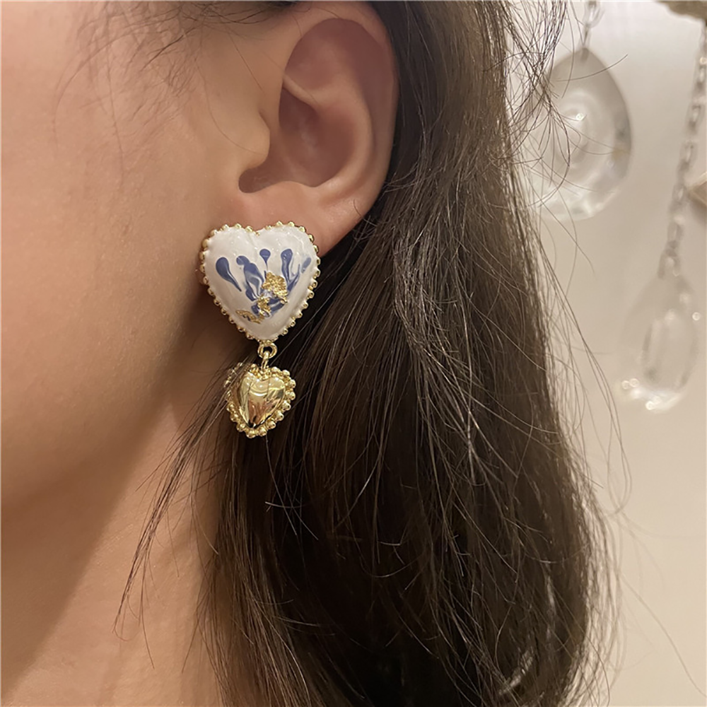 Rococo Love Earrings