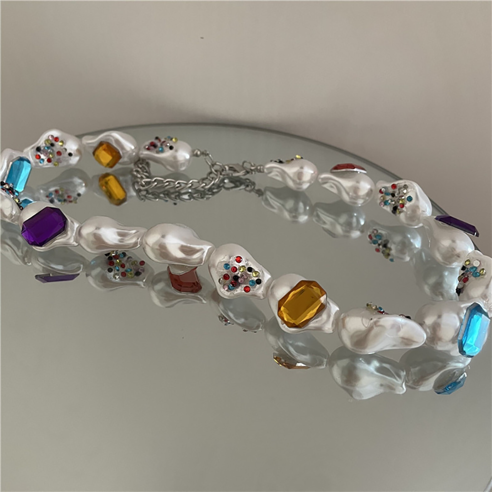 Vintage geformte große Perlenkette